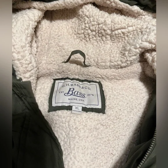 Very warm winter coat - Picture 2 of 2